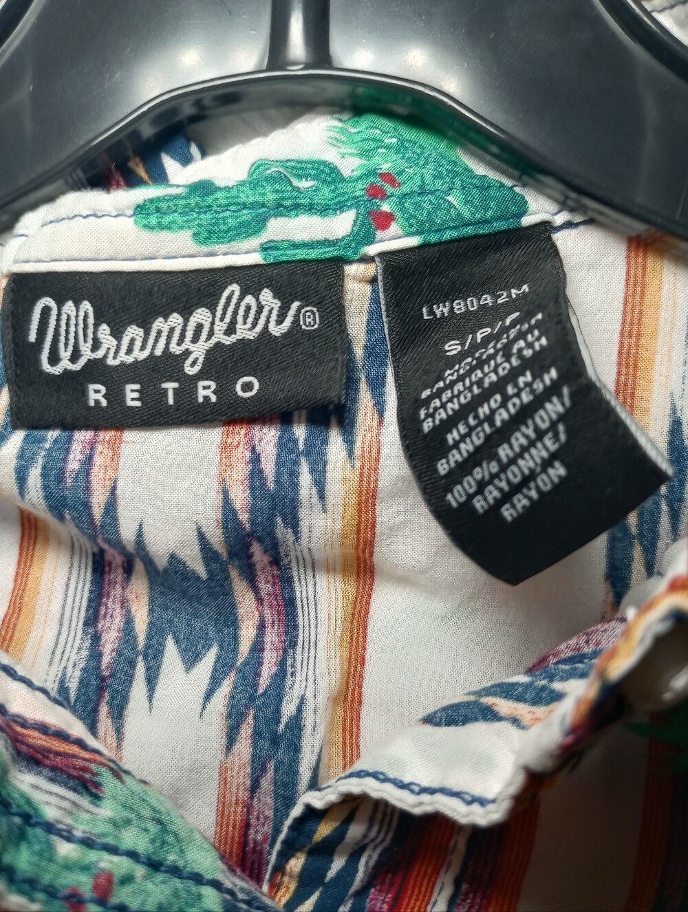 Wrangler Retro Aztec Cowgirl Southwest Pearl Snap Blouse Southern Gorpcore Top S - Picture 4 of 6